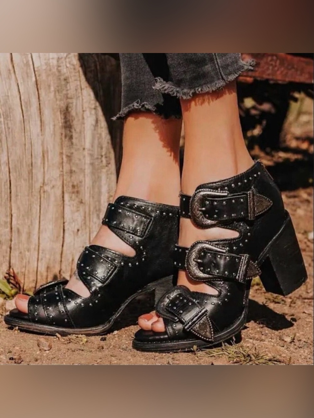 Freebird Violet Black Buckle Sandals